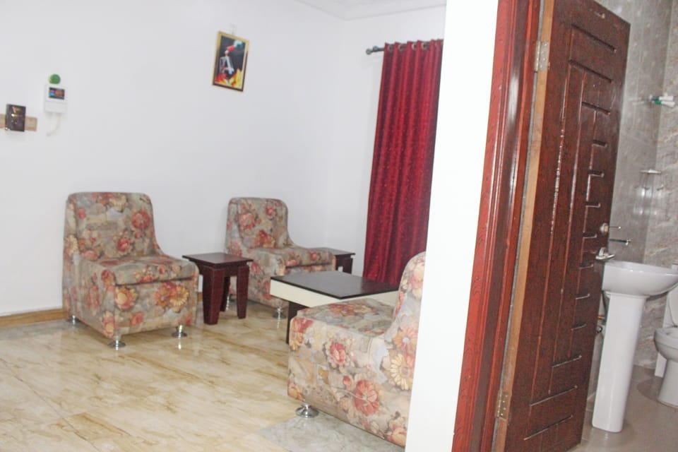Exclusive Suite | Living area