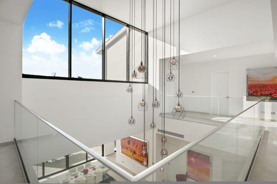 House | 6 bedrooms
