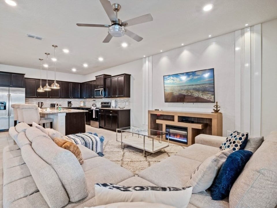 Villa, Multiple Bedrooms | Living area