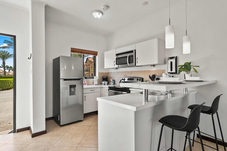 Studio (2 Bedrooms) | Property amenity