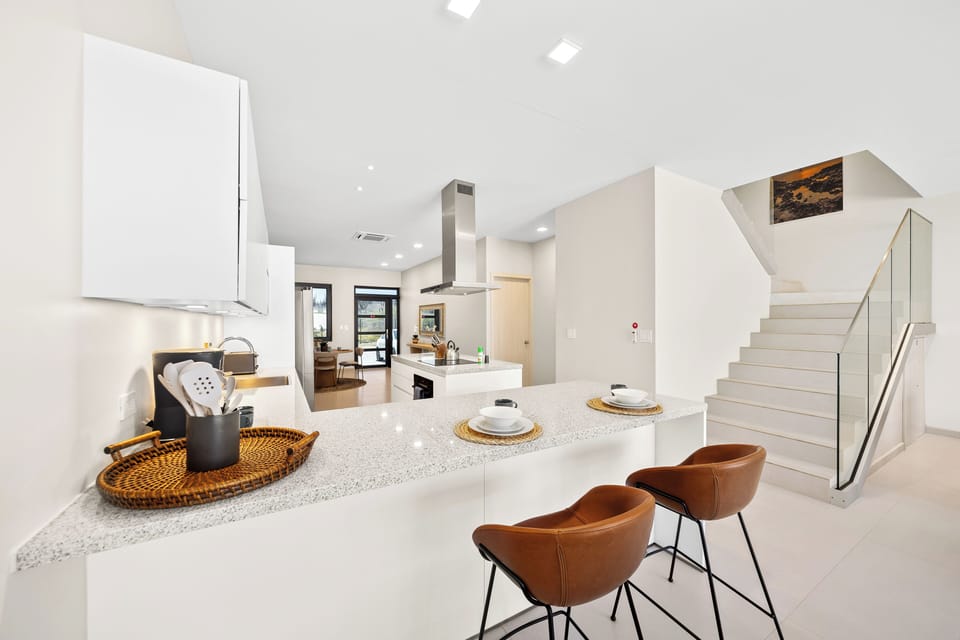 Studio (4 Bedrooms) | Property amenity