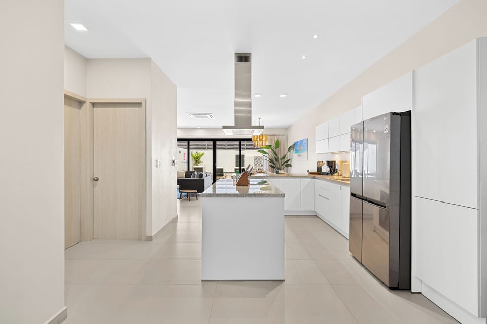 Studio (4 Bedrooms) | Property amenity