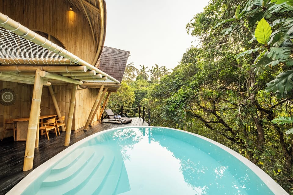 Private pool