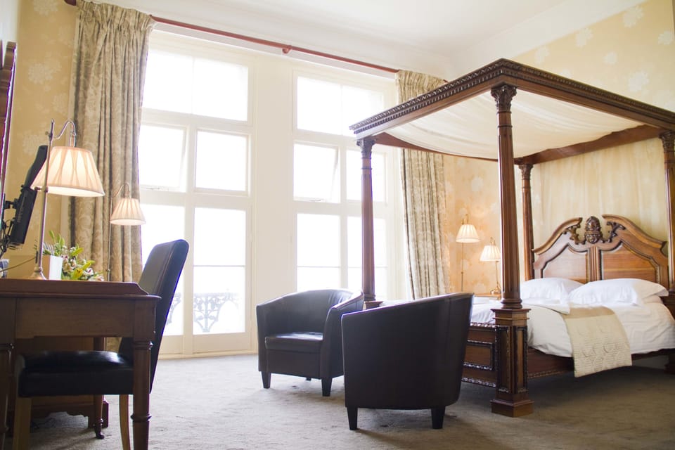 Individually decorated, individually furnished, desk, laptop workspace