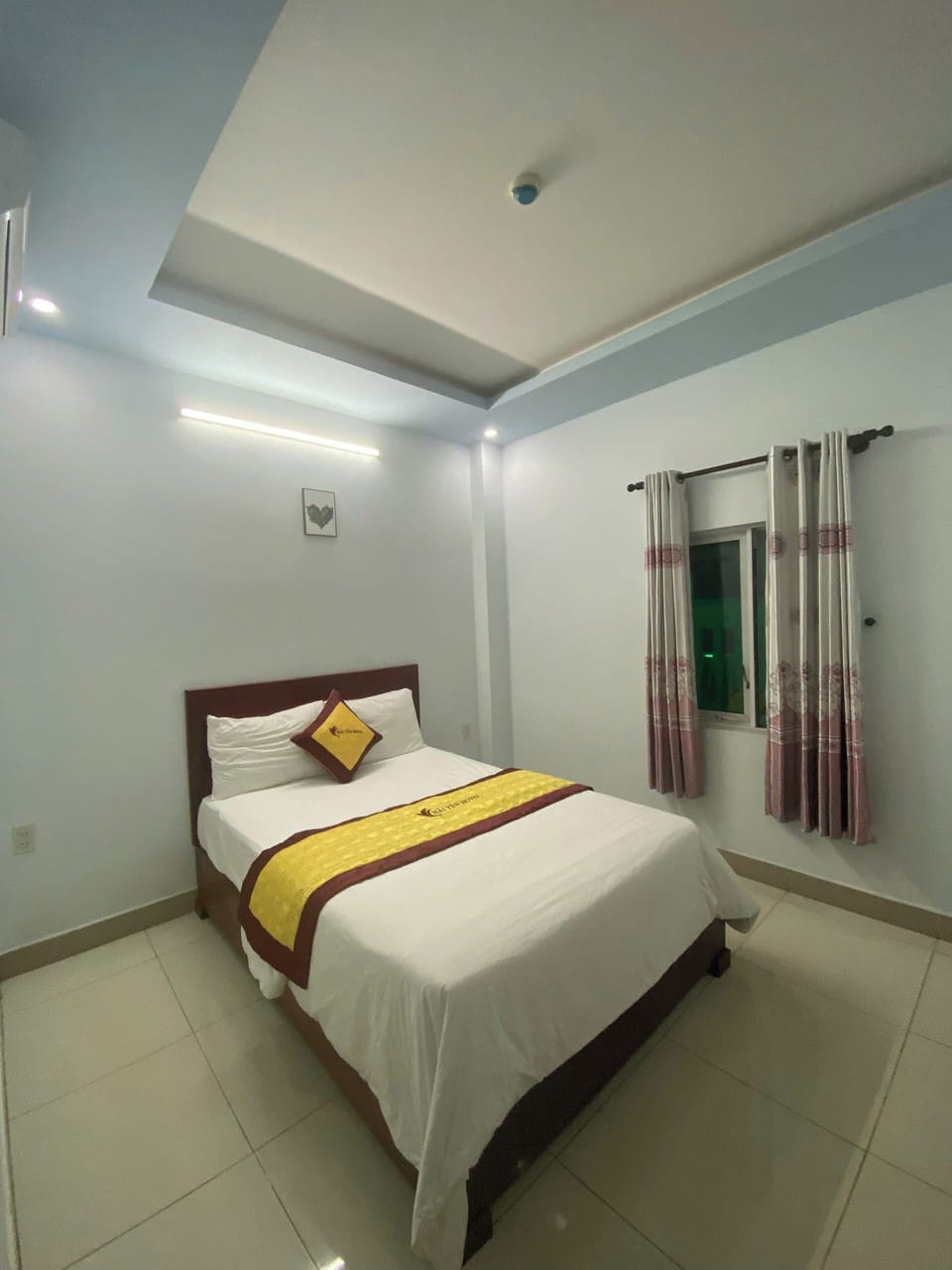 Standard Room, City View | Iron/ironing board (on request), WiFi (free)