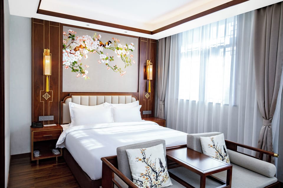 Premier Room, Non Smoking, City View | Premium bedding, down comforters, pillowtop beds, blackout drapes