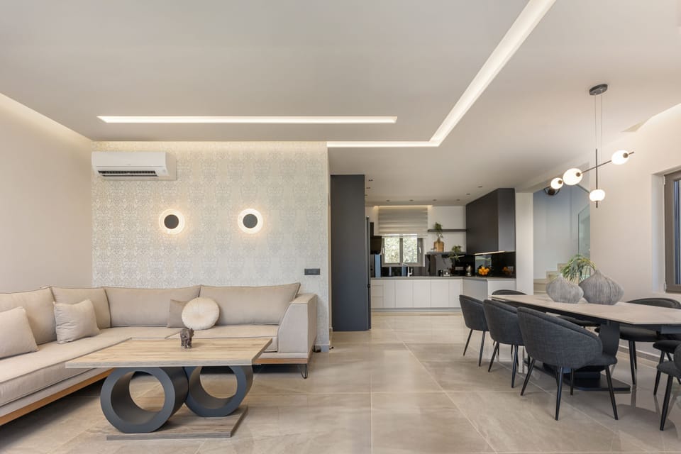 Comfort Villa, Balcony | Living area | Flat-screen TV, fireplace