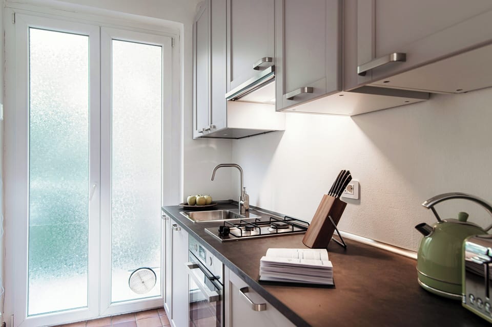 Condo, Lake View | Private kitchen | Full-size fridge, oven, stovetop, espresso maker