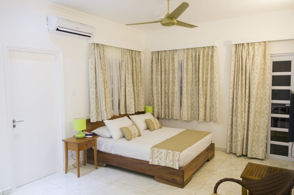 1 bedroom, minibar, in-room safe, desk
