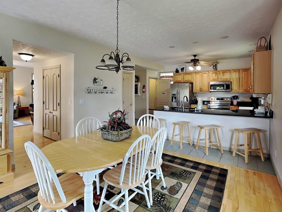 House (5 Bedrooms) | Property amenity