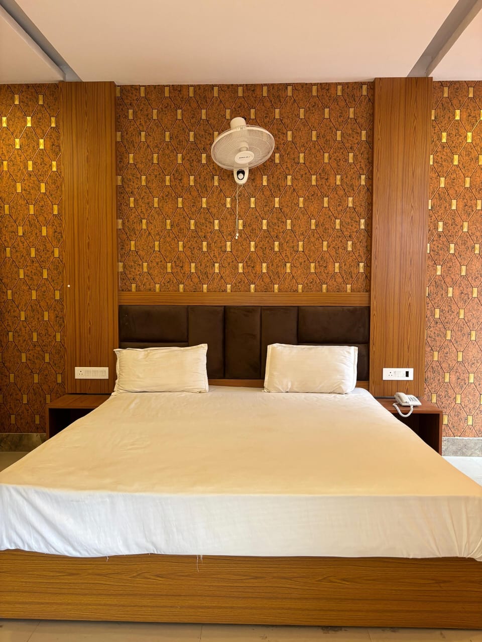 Luxury Double Room, City View | WiFi (free)