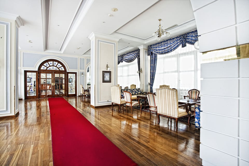 Lobby sitting area