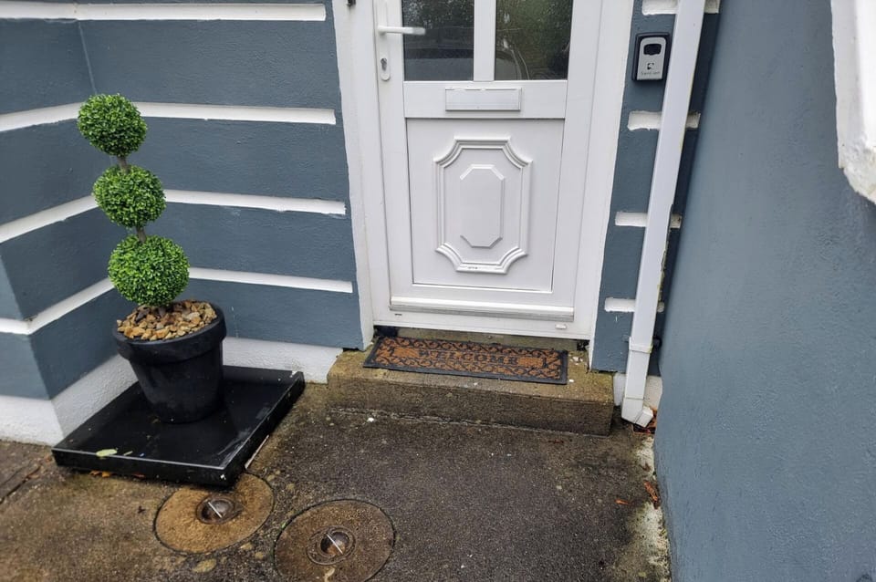 House | Exterior detail