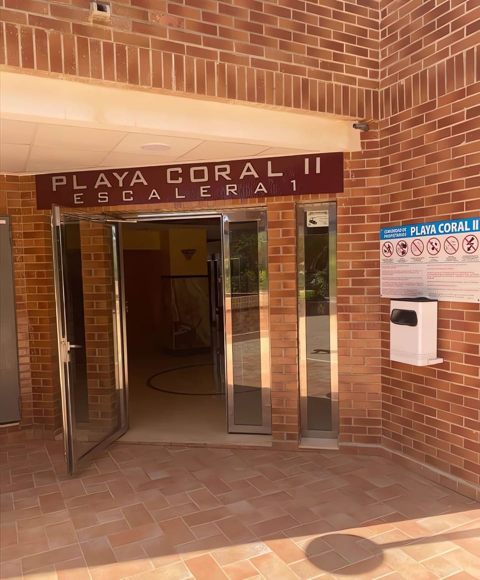 Apartment, 2 Bedrooms, Smoking, Balcony | Front of property