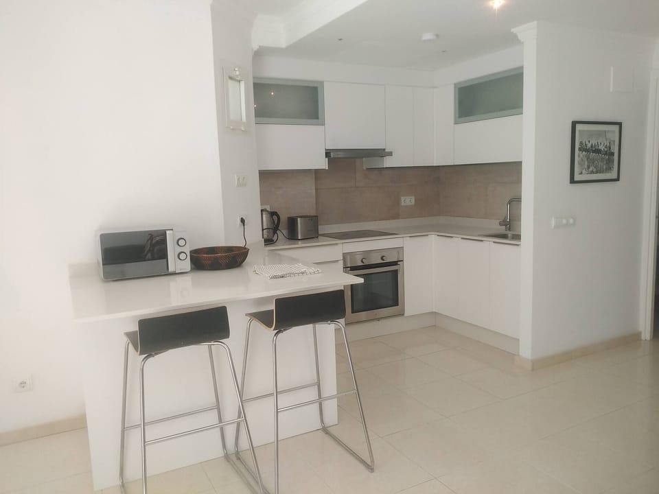Apartment, 2 Bedrooms, Terrace, Garden View | Interior