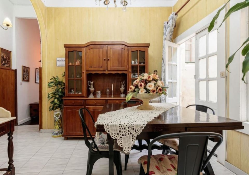 Loft, 3 Bedrooms, Accessible, Smoking | Dining