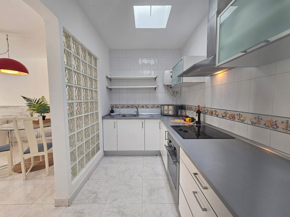 House, 2 Bedrooms, Smoking, Balcony | Interior