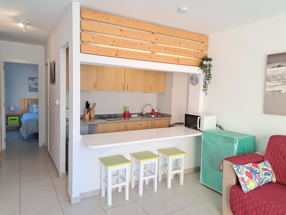Apartment, 1 Bedroom, Smoking, Balcony | Interior