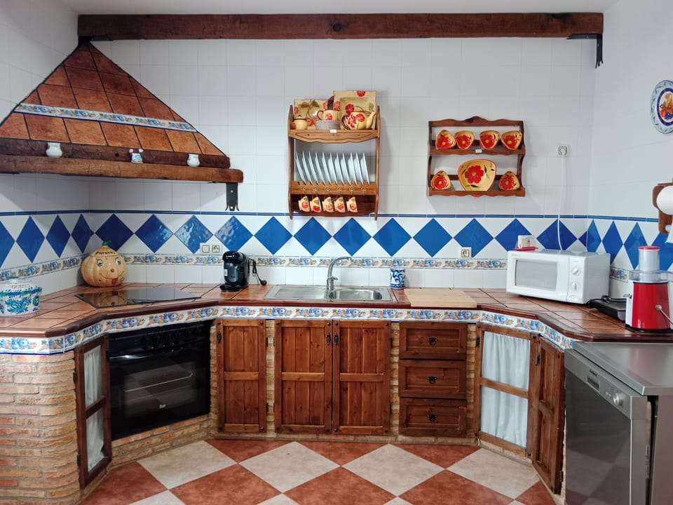 House, 3 Bedrooms, Smoking, Private Pool | Interior