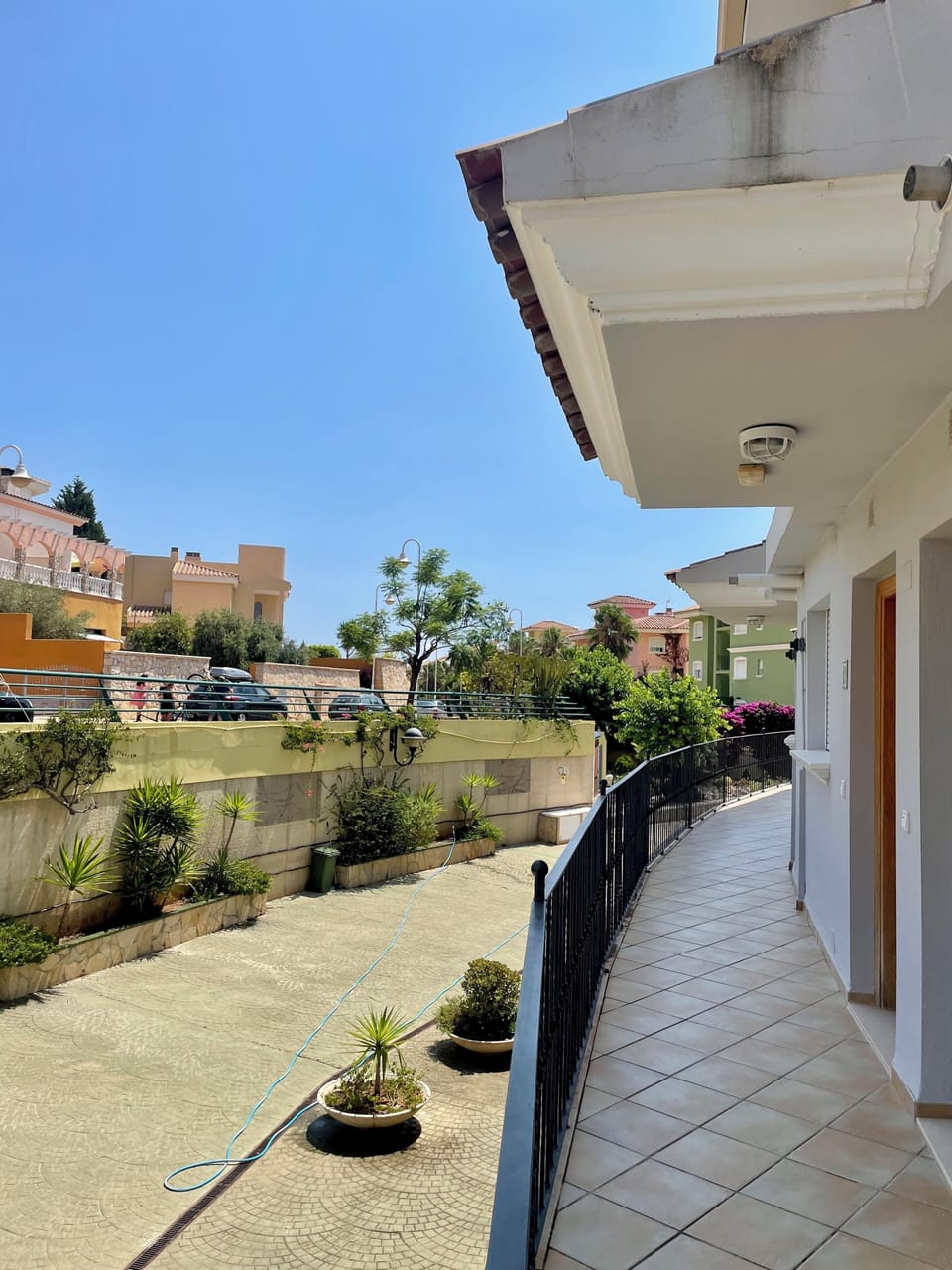 Apartment, 2 Bedrooms, Smoking | Property grounds