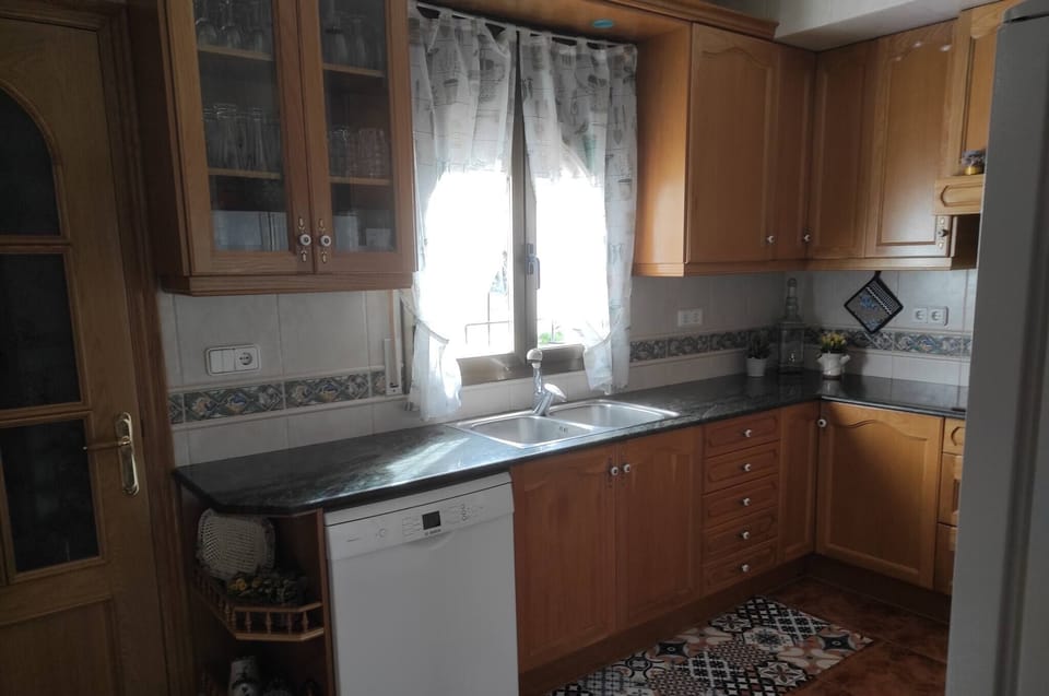 Villa, 5 Bedrooms, Smoking, Private Pool | Private kitchen