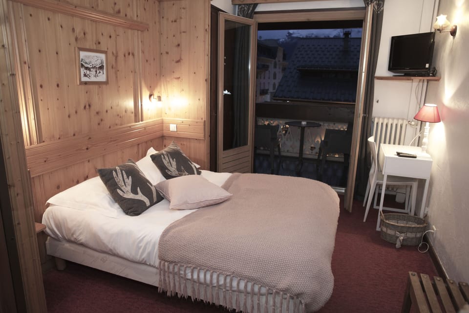 Superior Double Room | Desk, free WiFi