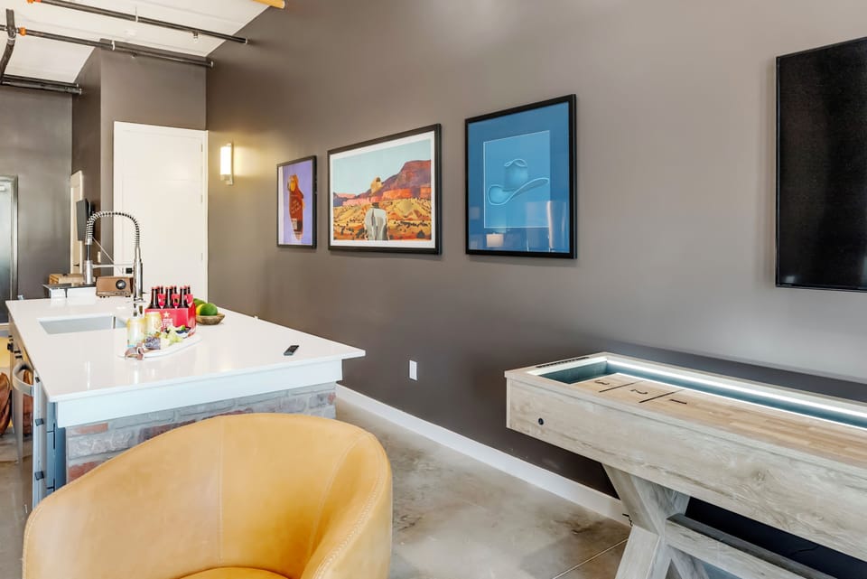 Premium Suite, 2 Queen Beds | Living area | LED TV