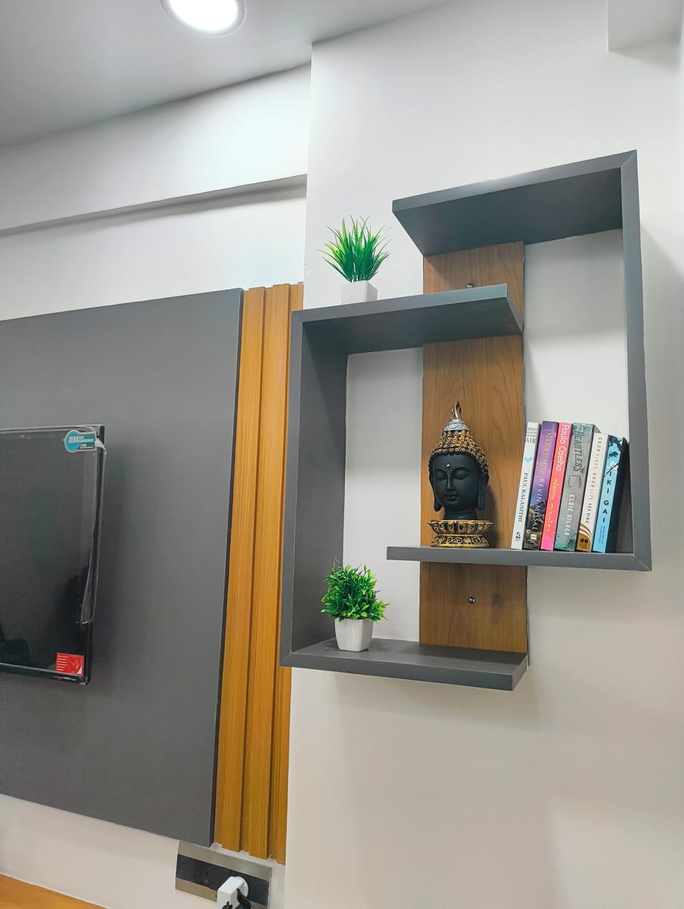 Superior Studio, Balcony, City View | Room amenity