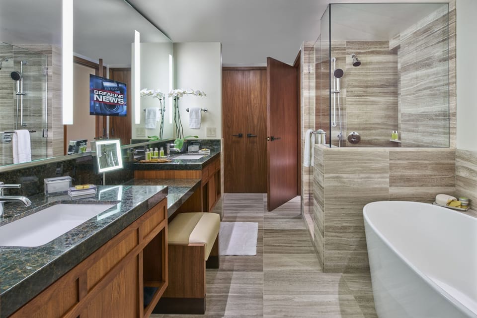Separate tub and shower, deep soaking tub, rainfall showerhead