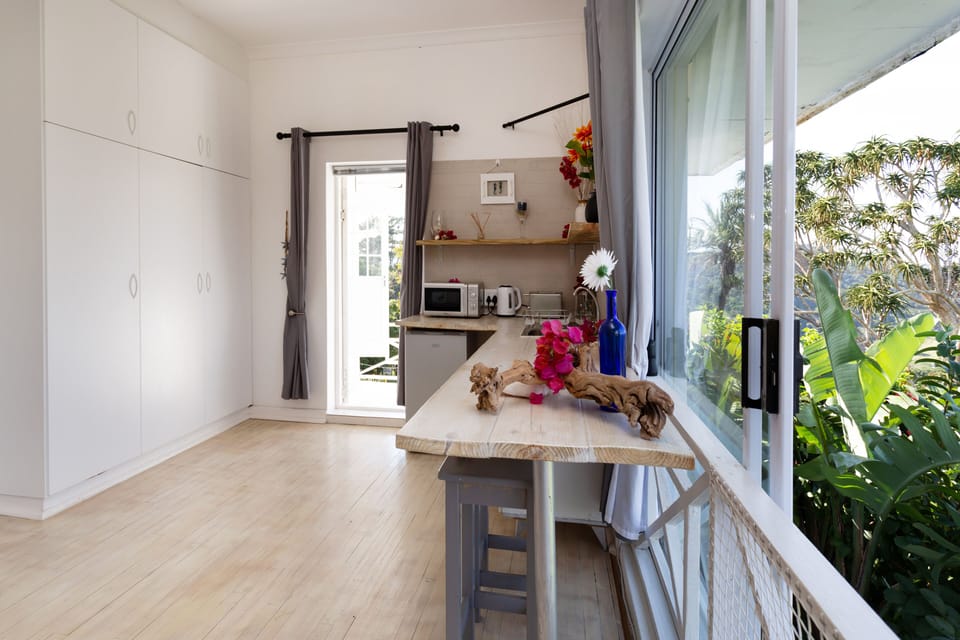 Superior Apartment, Ocean View | Private kitchen | Microwave, coffee/tea maker, electric kettle, cookware/dishes/utensils