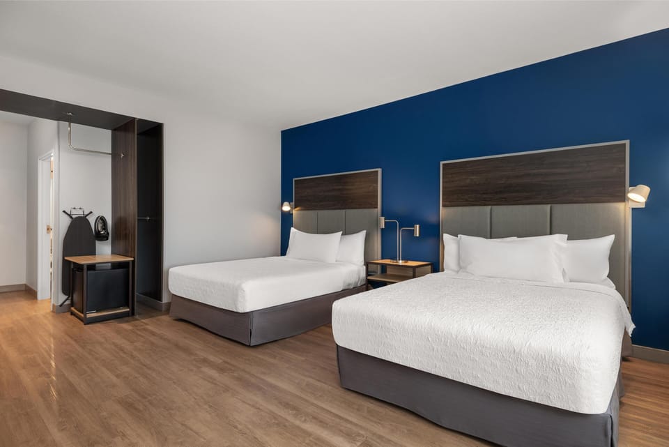 Desk, blackout drapes, iron/ironing board, free WiFi