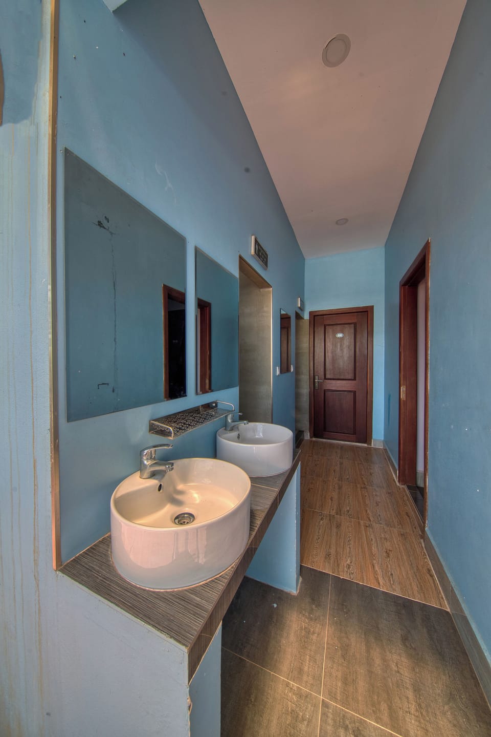 Basic Shared Dormitory | Bathroom | Separate tub and shower, rainfall showerhead, towels, soap