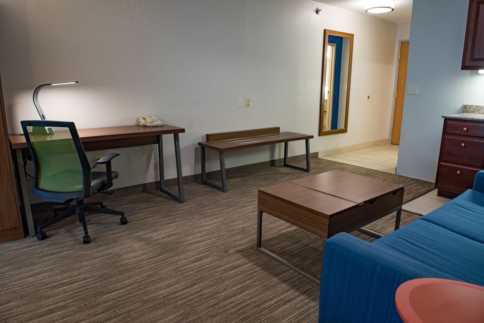 Mini-fridge, microwave