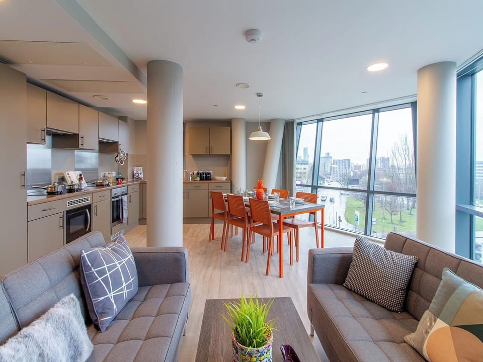 Single Room, Non Smoking | Shared kitchen