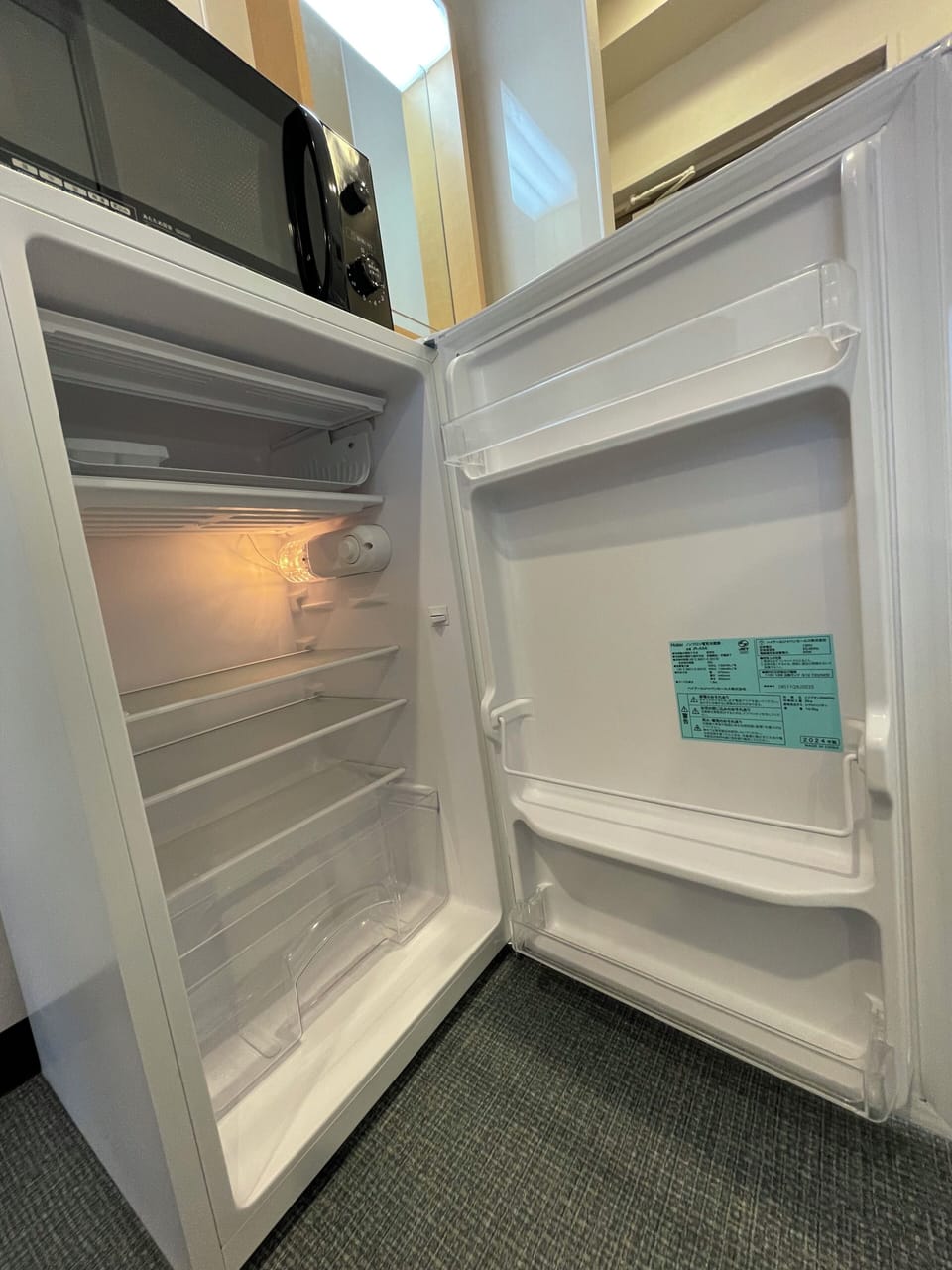 Twin Room | WiFi (free), individually decorated