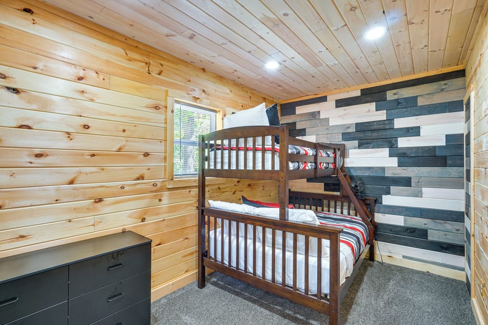 House (1 Bedroom) | Interior