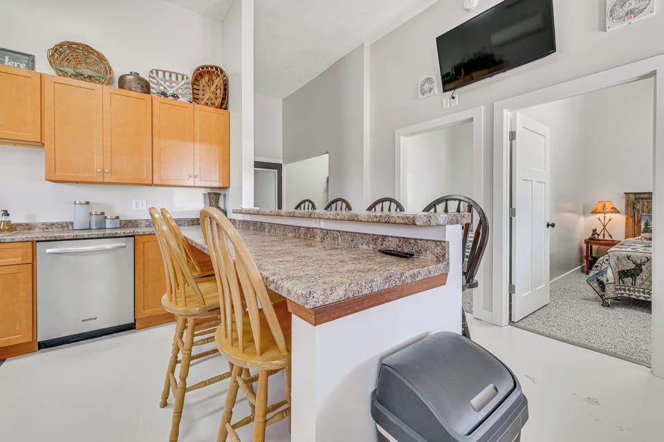 House (2 Bedrooms) | Interior