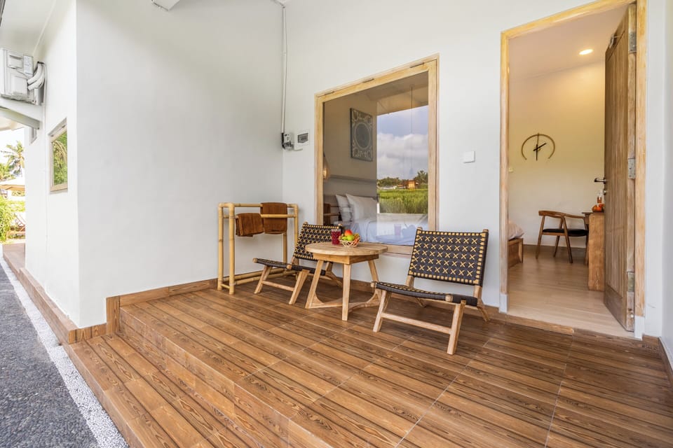 Apartment, 1 Queen Bed, Kitchen | Terrace/patio