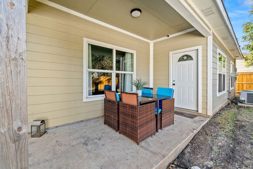 House | 3 bedrooms, high-speed internet