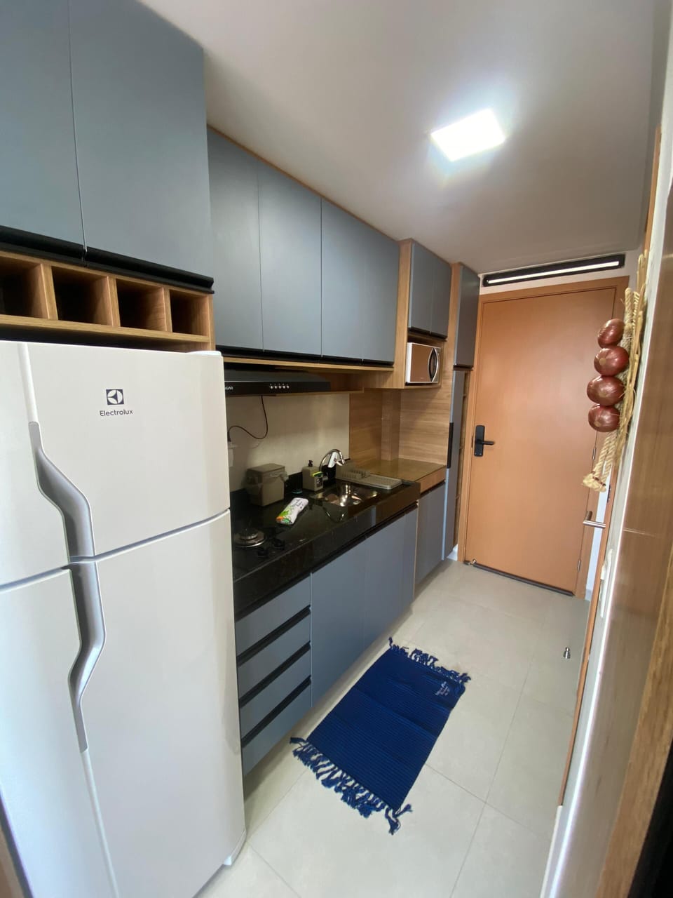 Comfort Studio, City View | Private kitchen | Fridge, microwave, stovetop, toaster