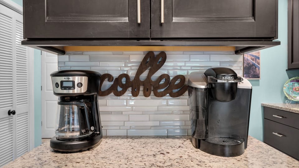 Condo, Multiple Beds, Balcony, Golf View (Edgewater Golf Villa 707) | Interior