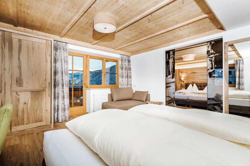 Family Room, 2 Bedrooms | Hypo-allergenic bedding, in-room safe, soundproofing, free WiFi