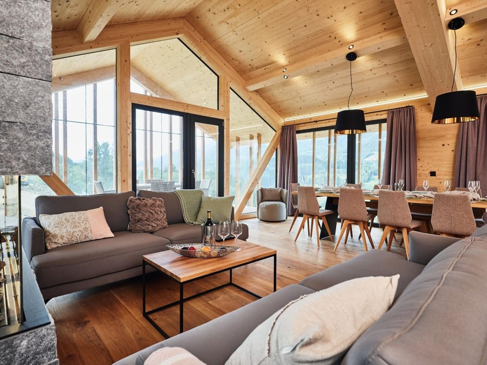 Chalet | Living area