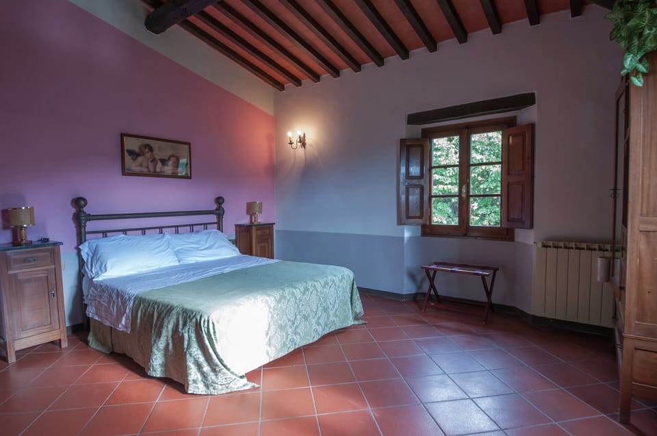 Classic House, 6 Bedrooms | 11 bedrooms, individually furnished, bed sheets