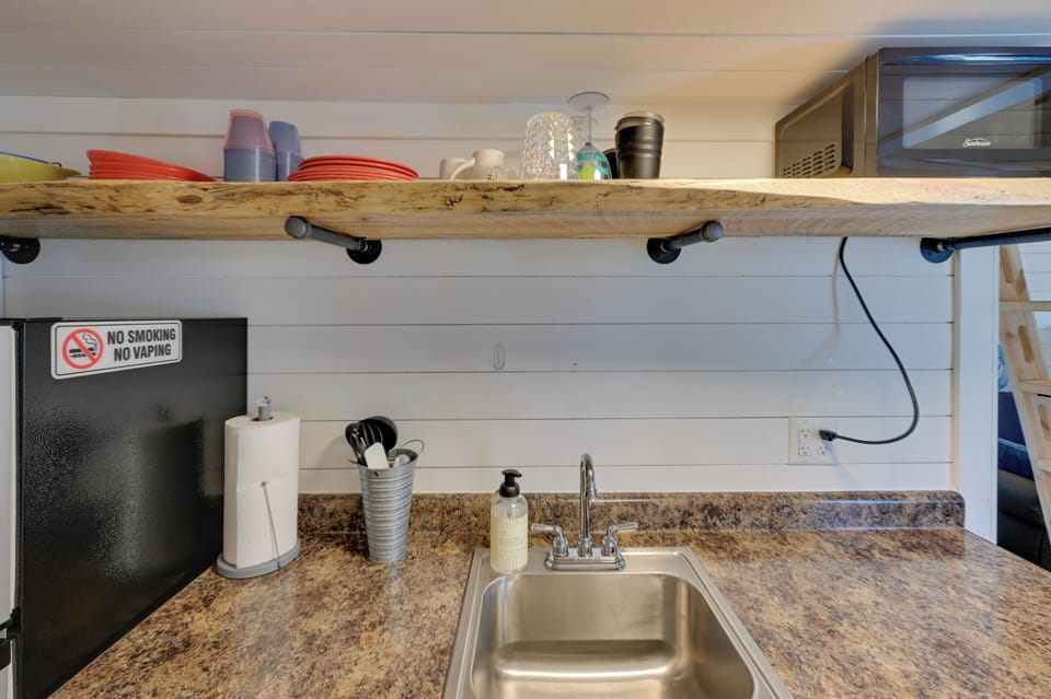 Apartment (0 Bedroom) | Interior