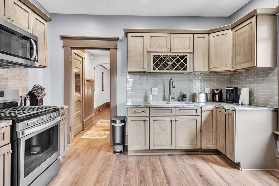 House, 3 Bedrooms | Private kitchen | Coffee/tea maker, fridge, oven
