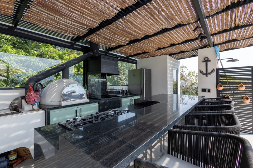 BBQ/picnic area