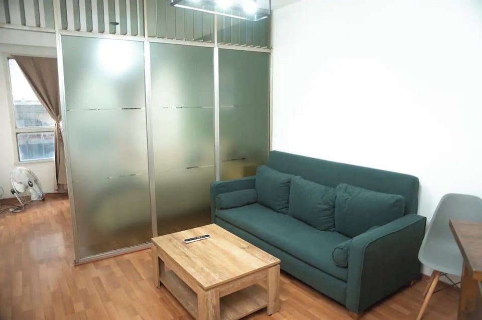 Apartment | Living area | Flat-screen TV