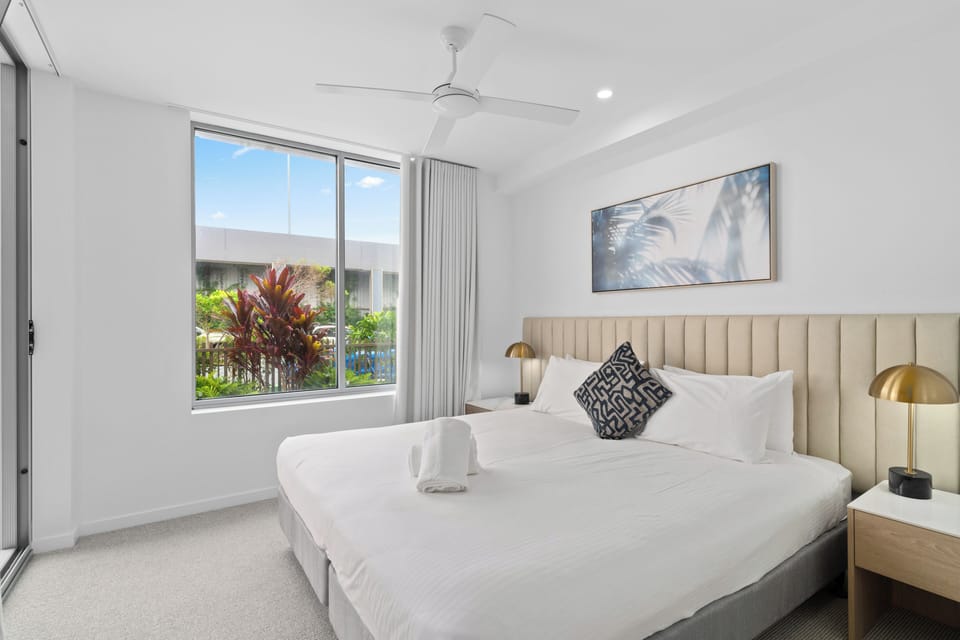 One Bedroom Apartment | Iron/ironing board, cribs (surcharge), WiFi (free), bed sheets