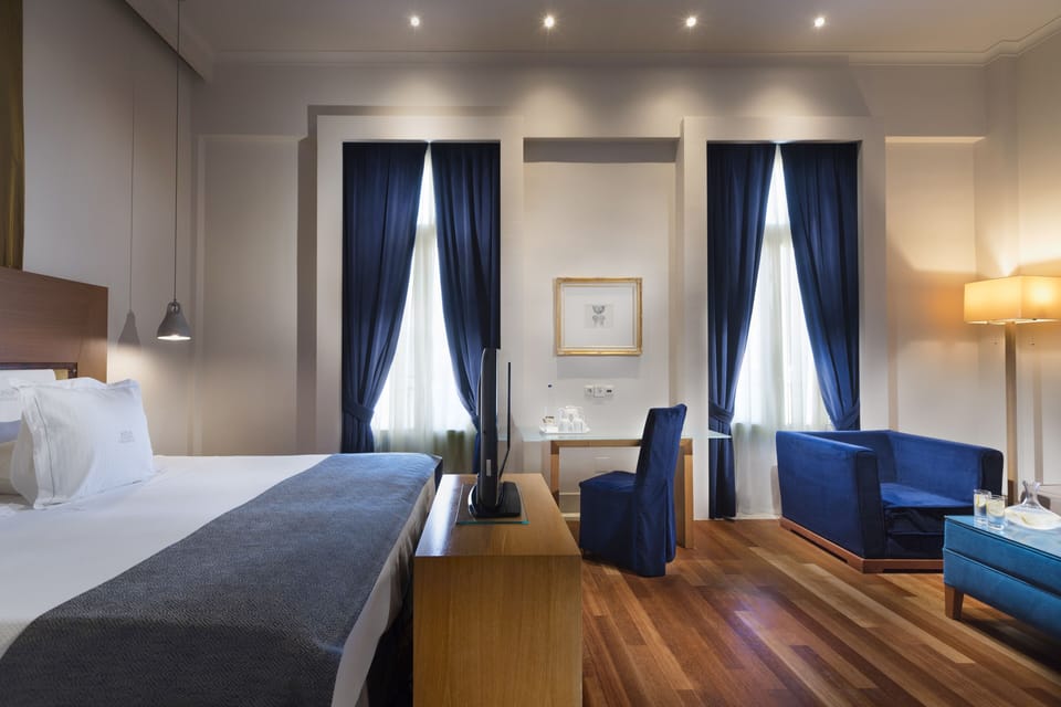 1 bedroom, in-room safe, desk, blackout drapes